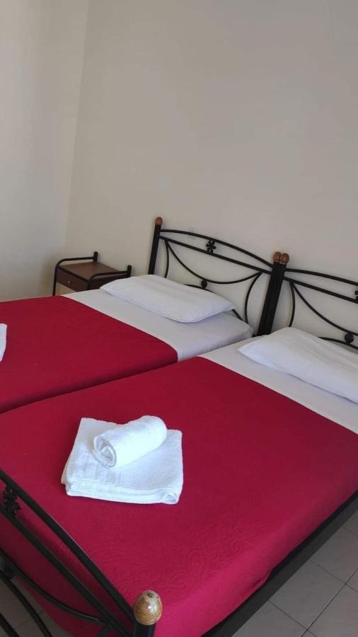 Bay'S Aparthotel Szpécesz Kültér fotó