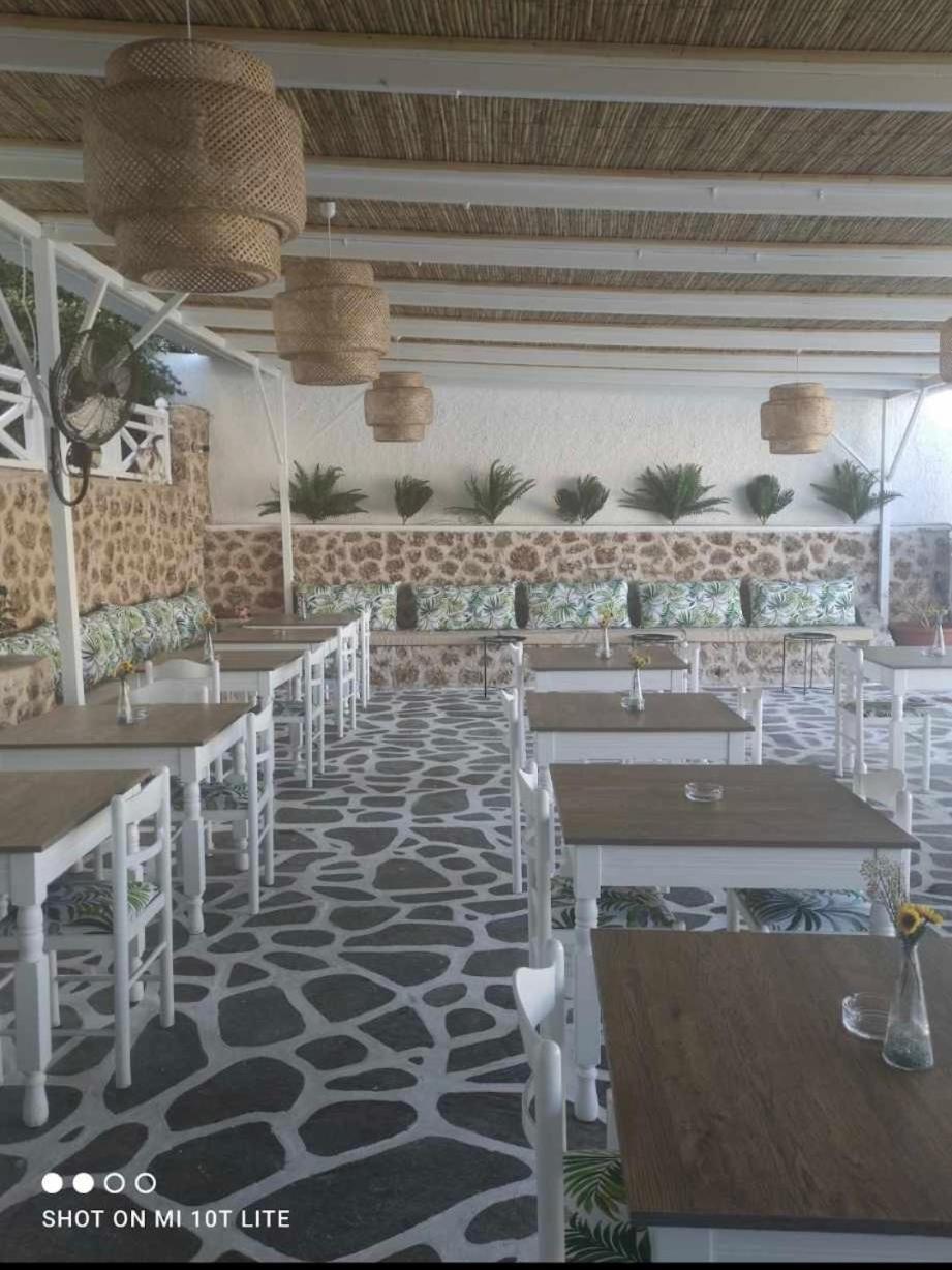 Bay'S Aparthotel Szpécesz Kültér fotó