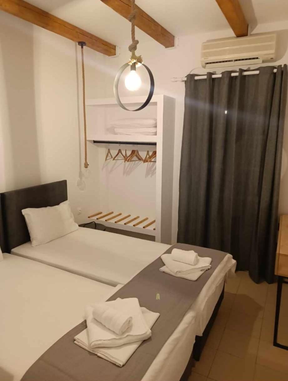 Bay'S Aparthotel Szpécesz Kültér fotó