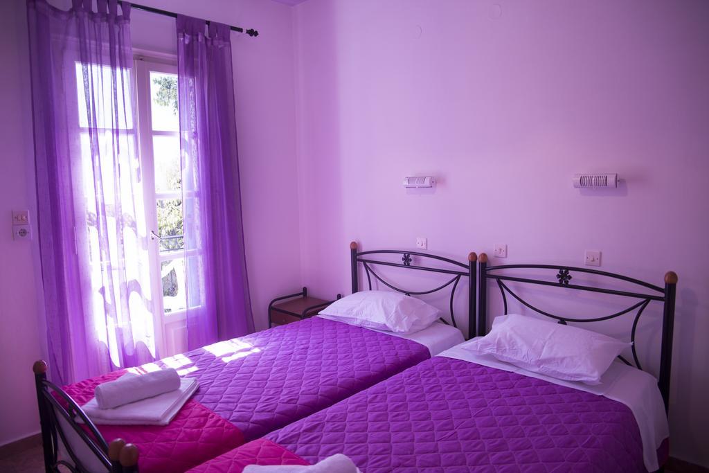 Bay'S Aparthotel Szpécesz Kültér fotó