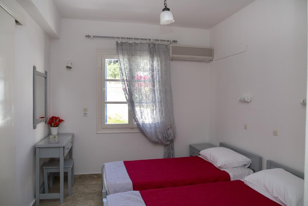 Bay'S Aparthotel Szpécesz Kültér fotó