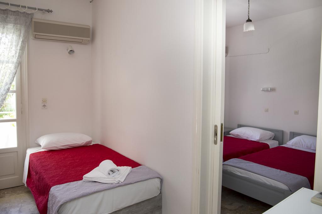 Bay'S Aparthotel Szpécesz Kültér fotó