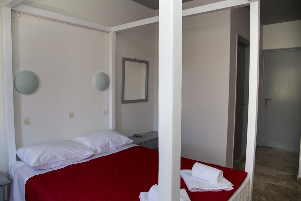 Bay'S Aparthotel Szpécesz Kültér fotó
